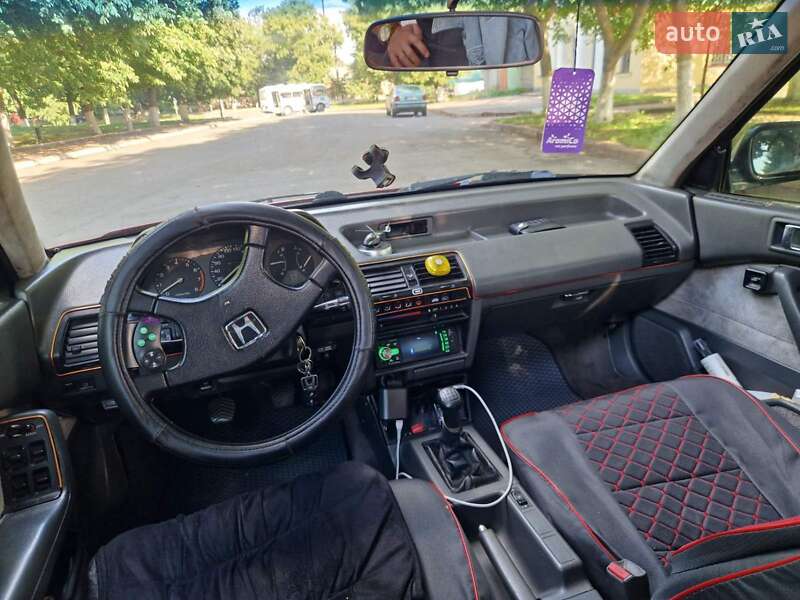 Седан Honda Accord 1989 в Сумах