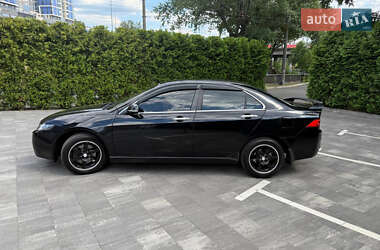 Седан Honda Accord 2003 в 