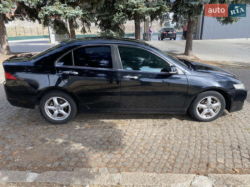 Седан Honda Accord 2006 в Кропивницком