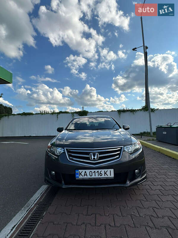 Седан Honda Accord 2008 в 