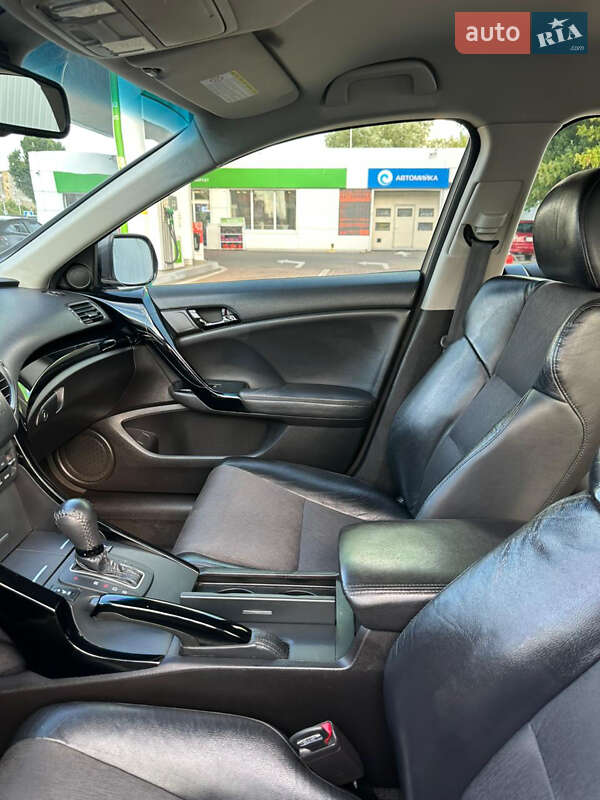 Седан Honda Accord 2008 в Киеве