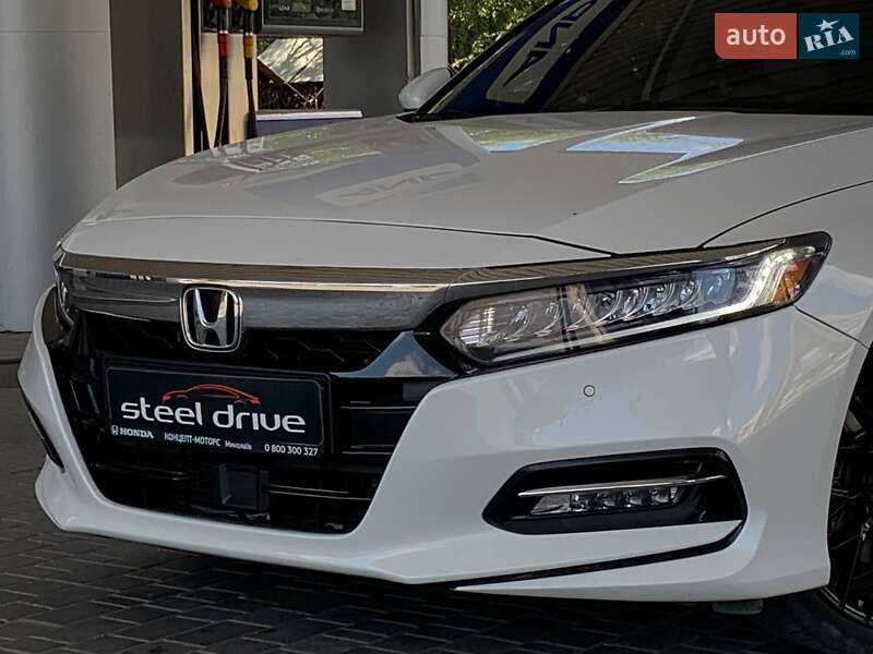 Седан Honda Accord 2019 в Николаеве