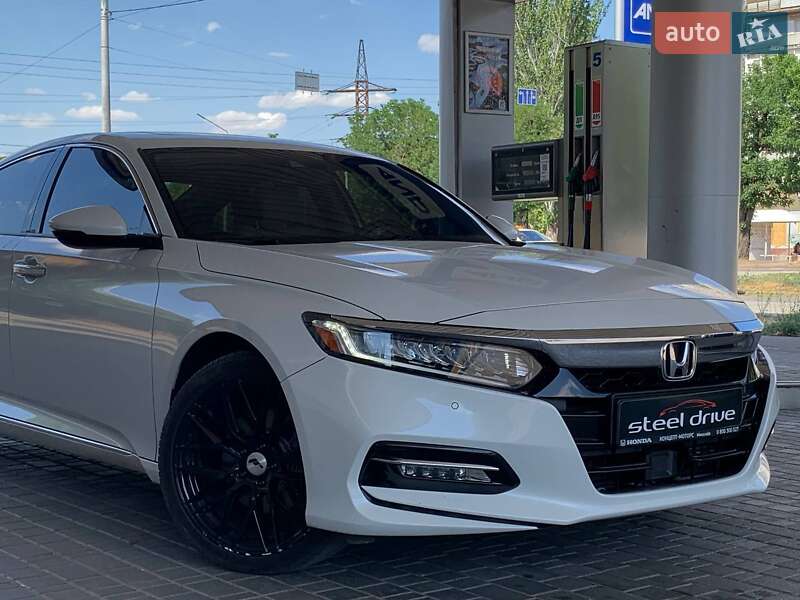 Седан Honda Accord 2019 в Николаеве