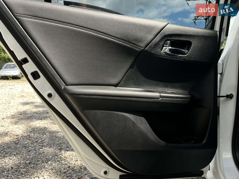 Седан Honda Accord 2013 в Харькове