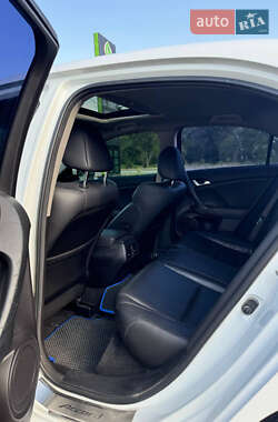Седан Honda Accord 2012 в 