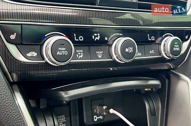 Седан Honda Accord 2020 в 
