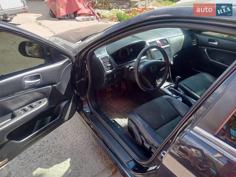 Седан Honda Accord 2006 в Хмельницькому