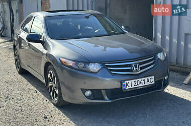 Седан Honda Accord 2008 в Славянске