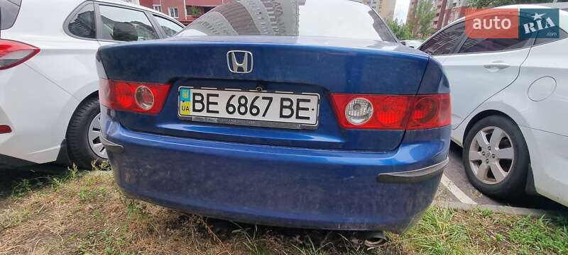 Седан Honda Accord 2003 в Киеве