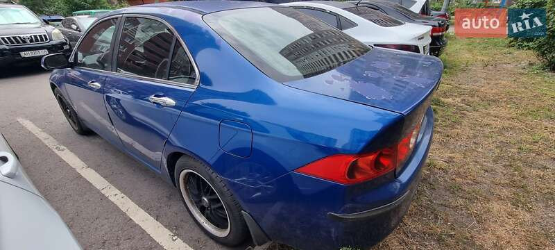 Седан Honda Accord 2003 в Киеве
