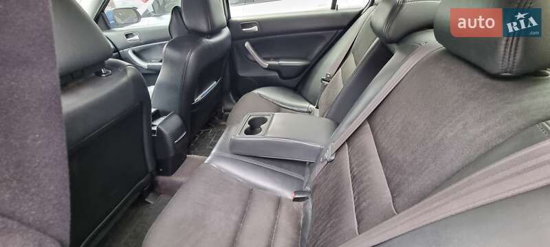 Седан Honda Accord 2003 в Киеве