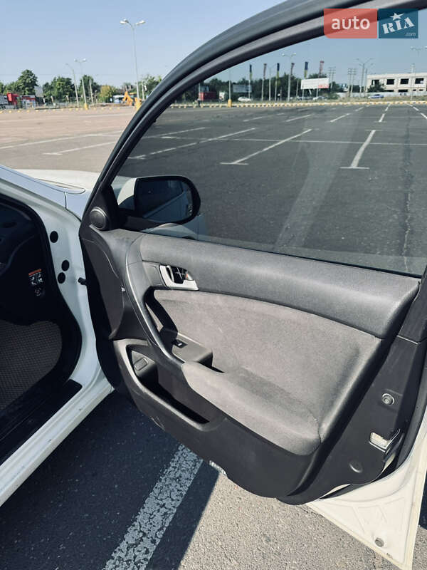 Седан Honda Accord 2010 в Одесі