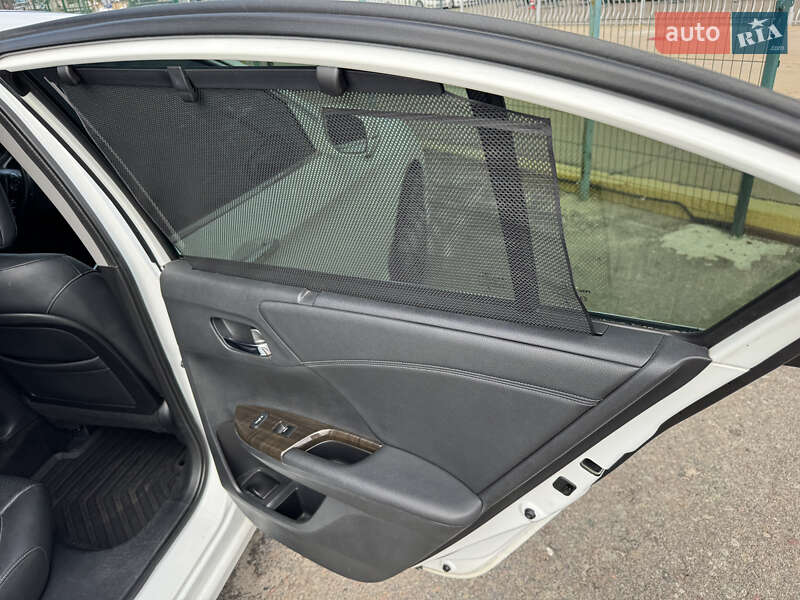 Седан Honda Accord 2013 в Києві