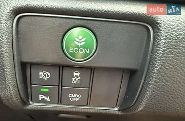 Седан Honda Accord 2013 в 