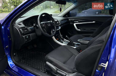 Купе Honda Accord 2012 в 
