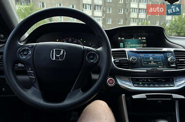 Купе Honda Accord 2012 в 