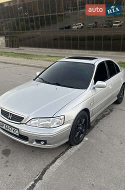 Седан Honda Accord 2000 в Запоріжжі
