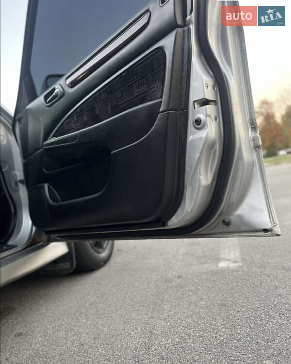 Седан Honda Accord 2000 в Запорожье