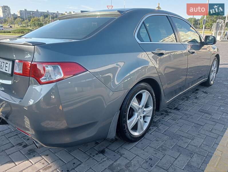 Седан Honda Accord 2008 в Запорожье