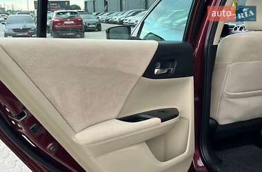 Седан Honda Accord 2013 в 