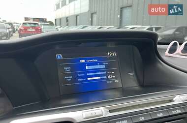 Седан Honda Accord 2013 в 