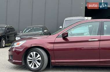 Седан Honda Accord 2013 в 