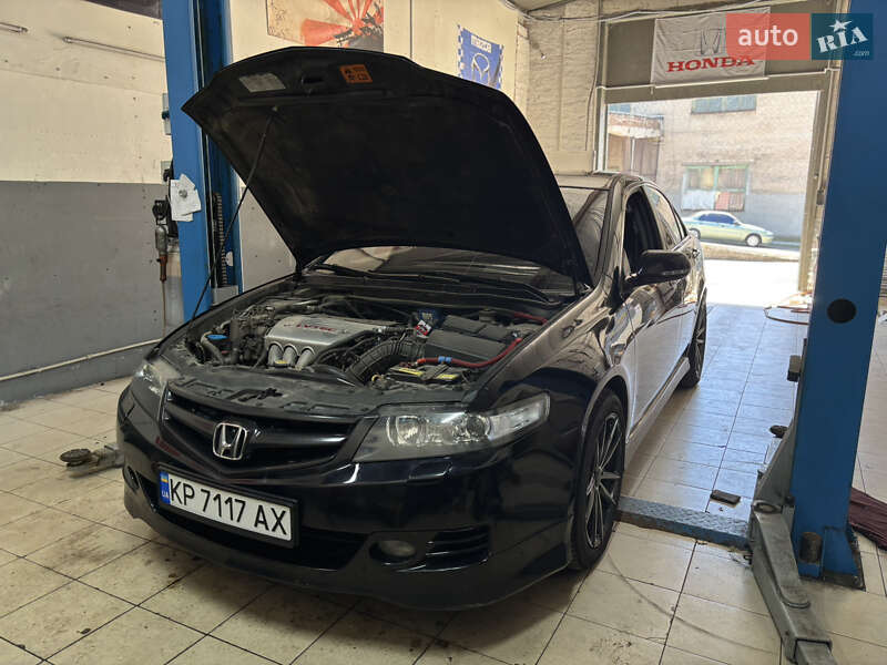 Седан Honda Accord 2006 в Запоріжжі