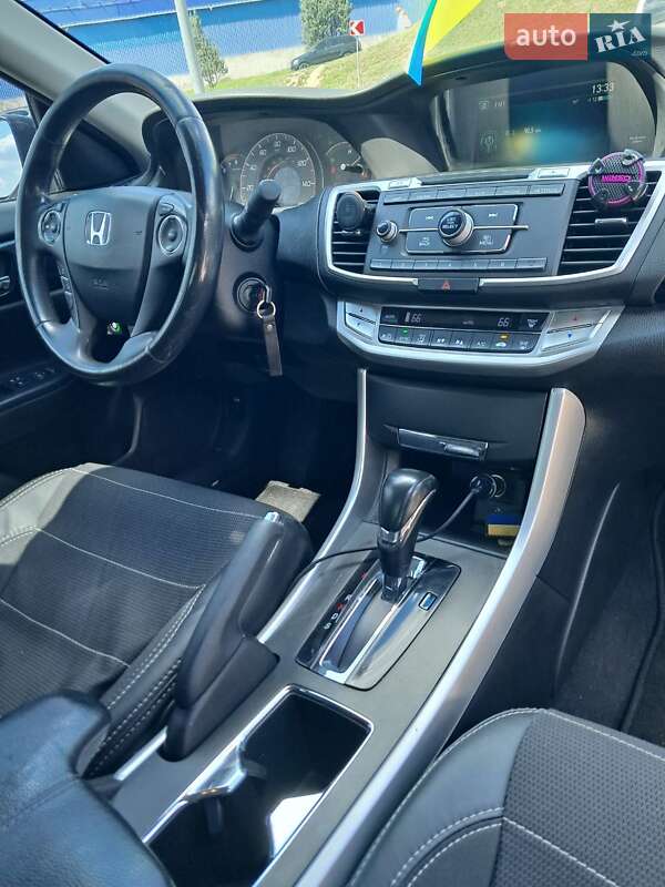 Седан Honda Accord 2013 в Вінниці