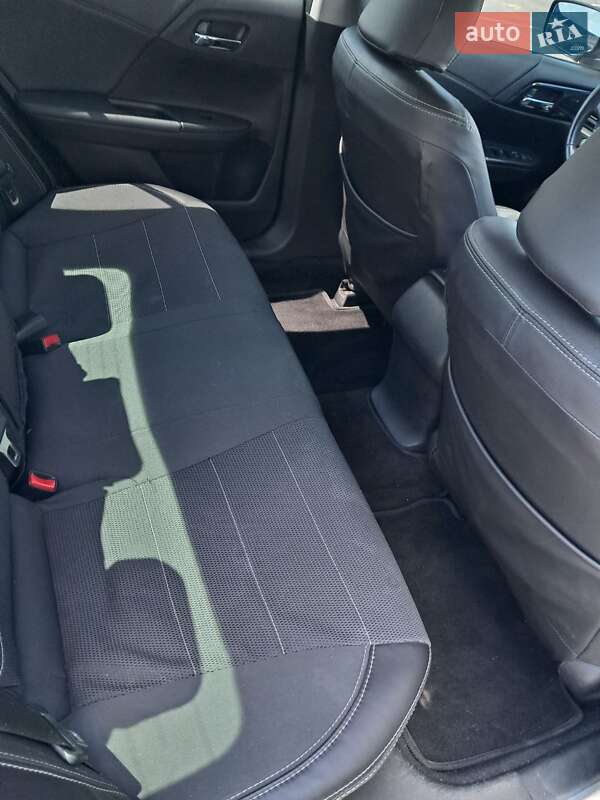 Седан Honda Accord 2013 в Вінниці