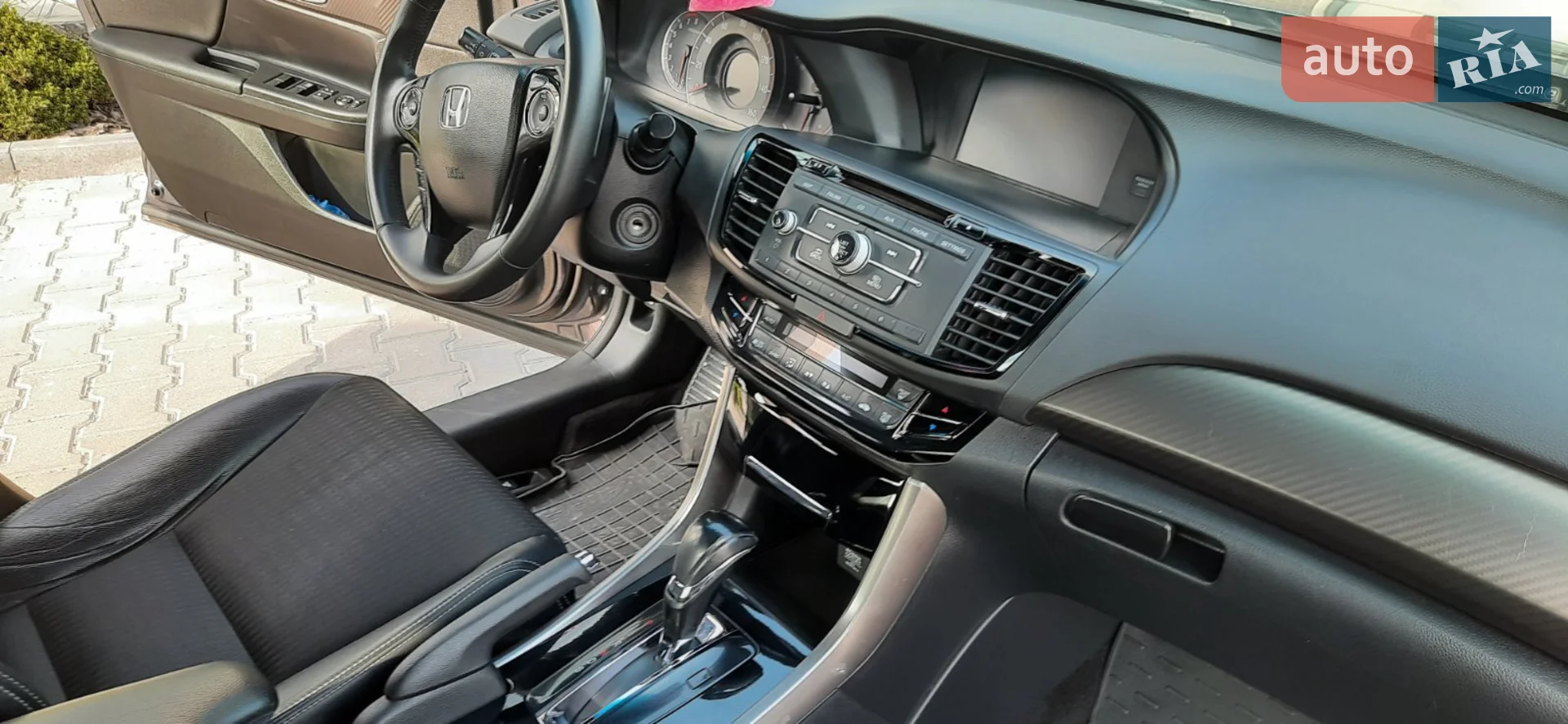 2016 Honda Accord - мініатюра 12