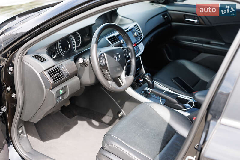 Седан Honda Accord 2013 в Киеве фото 7 Седан Honda Accord 2013 в Киеве