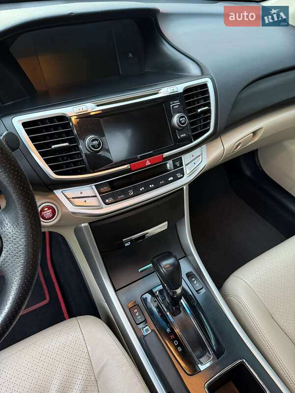 Седан Honda Accord 2013 в Вінниці