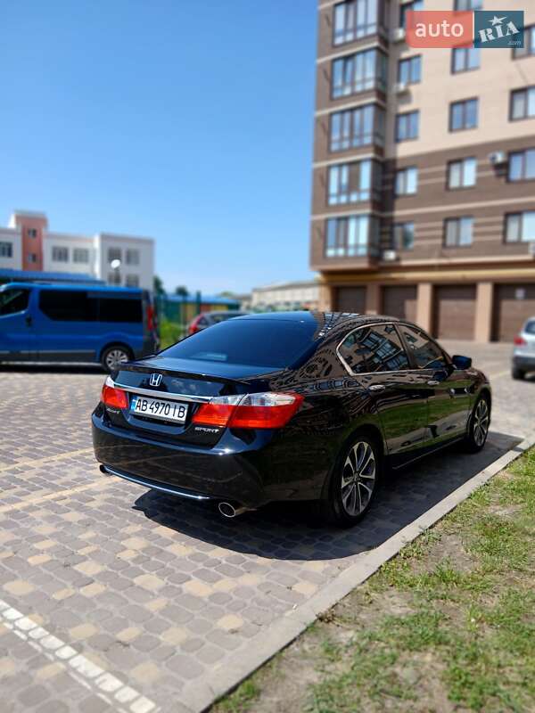 Седан Honda Accord 2015 в Виннице