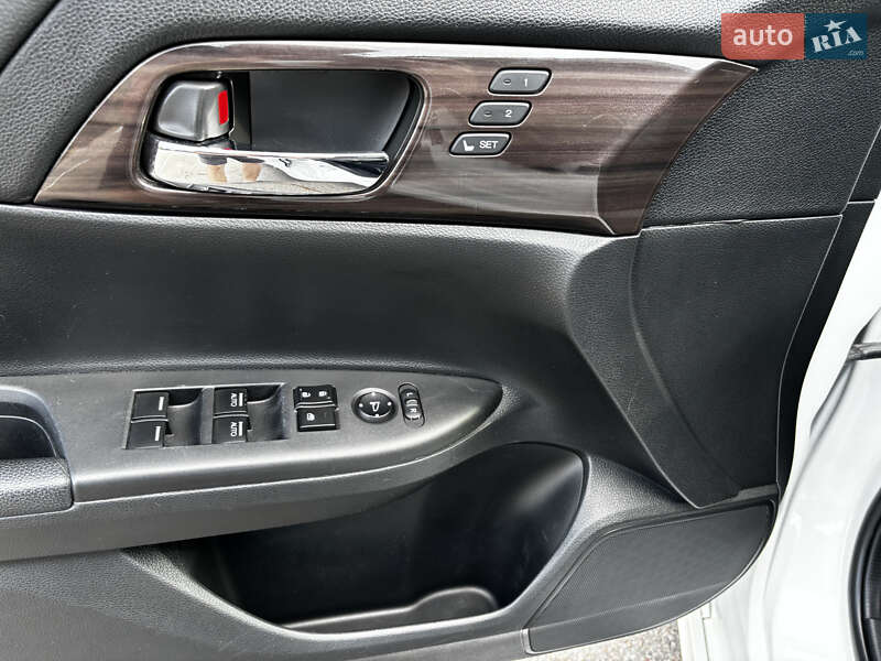 Седан Honda Accord 2017 в Києві