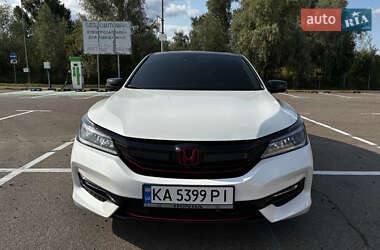 Седан Honda Accord 2017 в 