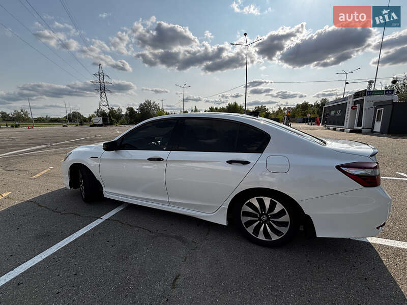 Седан Honda Accord 2017 в Києві