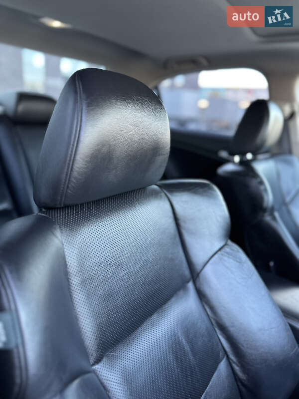 Седан Honda Accord 2008 в Чернівцях