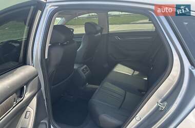 Седан Honda Accord 2019 в 