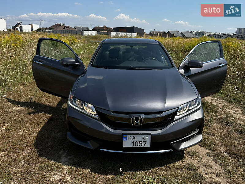 Купе Honda Accord 2017 в Киеве