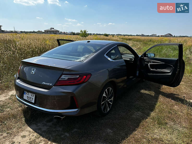 Купе Honda Accord 2017 в Киеве