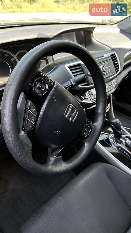 Седан Honda Accord 2017 в Кременчуці