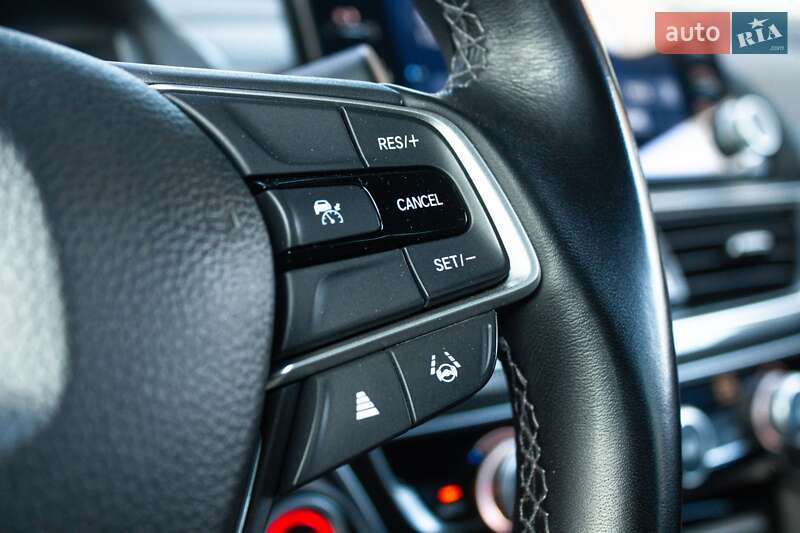 Седан Honda Accord 2022 в Киеве
