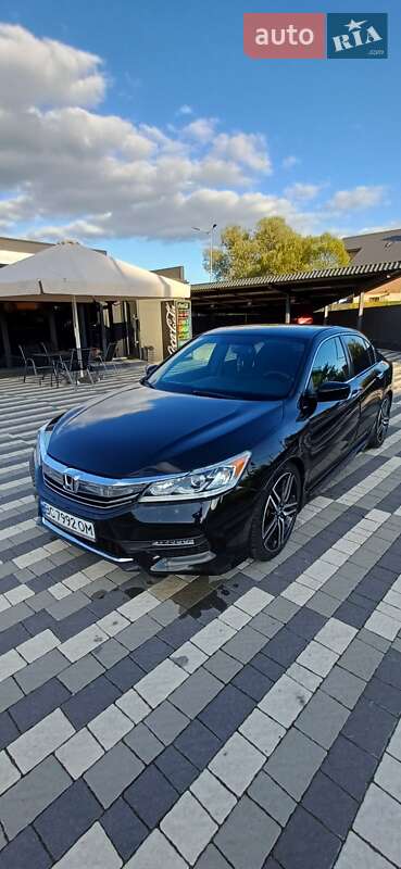 Седан Honda Accord 2017 в Львове