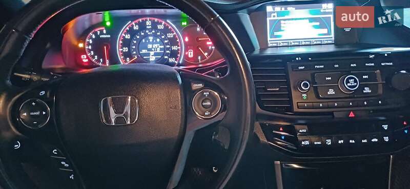 Седан Honda Accord 2017 в Львове