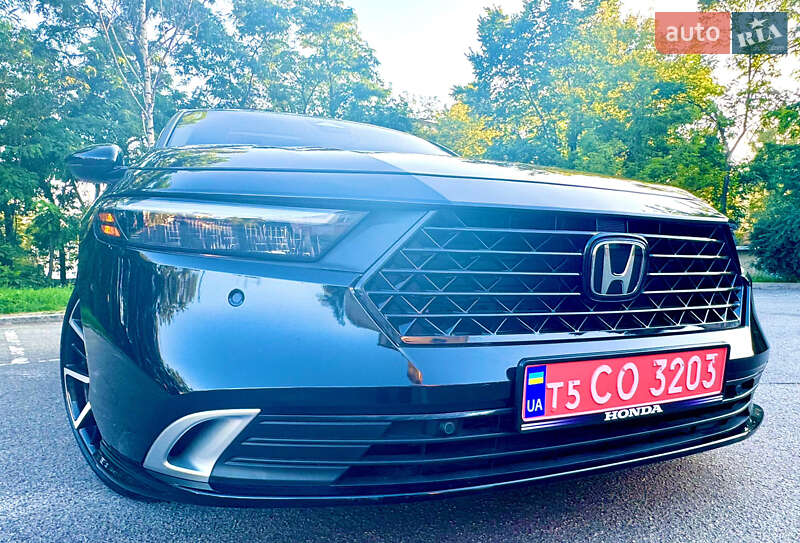 Седан Honda Accord 2024 в Києві