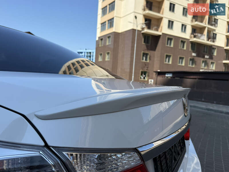 Седан Honda Accord 2015 в Одессе
