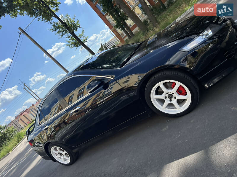 Седан Honda Accord 2006 в Києві