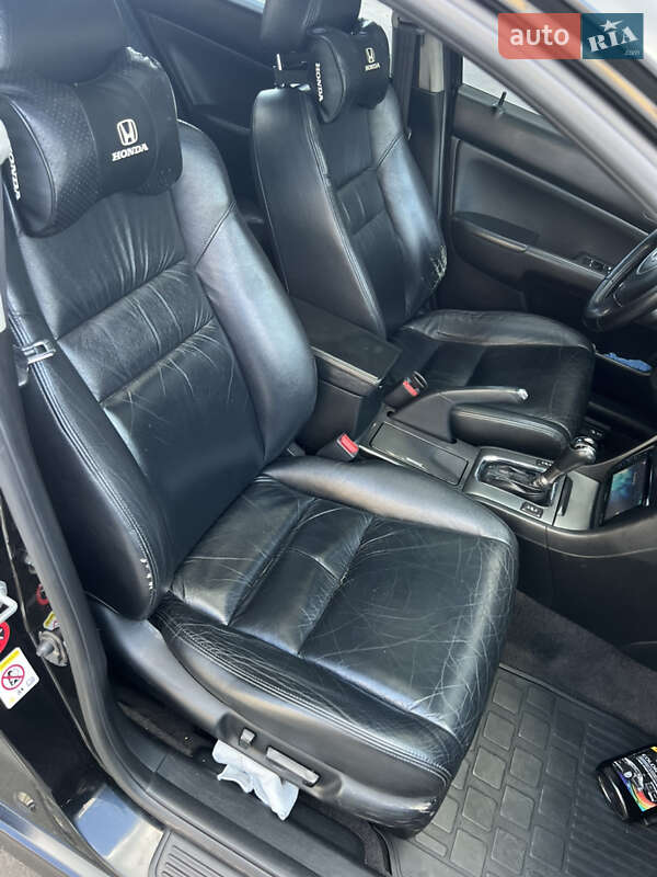 Седан Honda Accord 2006 в Києві