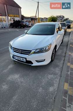 Седан Honda Accord 2013 в Києві