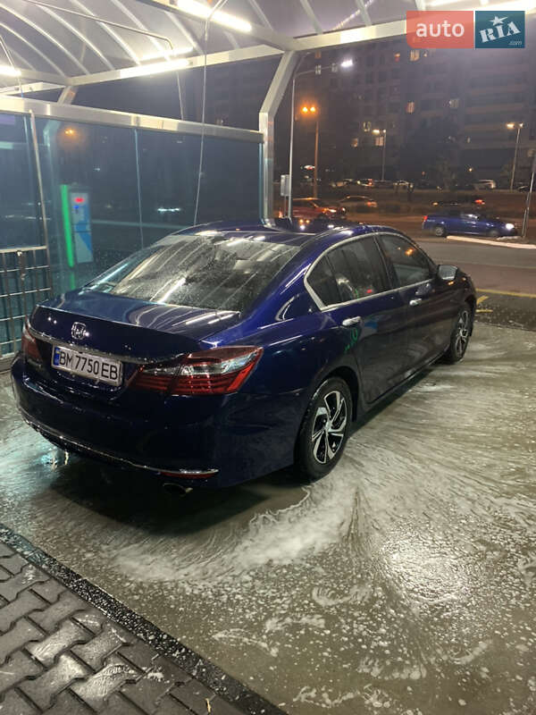 Седан Honda Accord 2017 в Києві